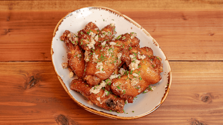 Garlic Chicken Wings menu item